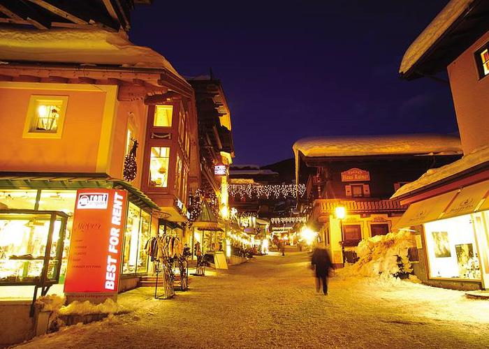 Classy Ski Hotel in Saalbach-Hinterglemm For Sale - Austria - Salzburgland