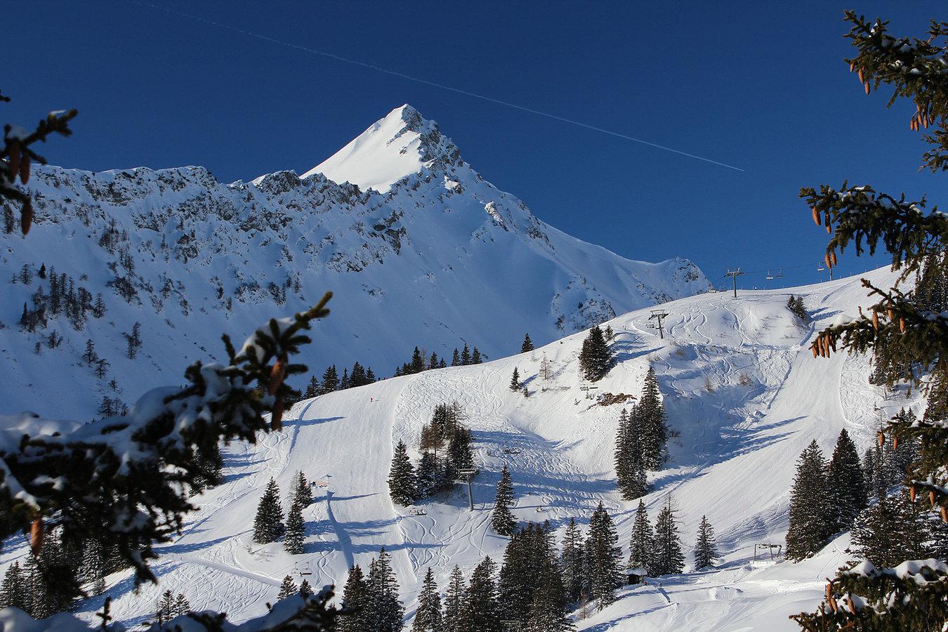 Excellent Ski und Spa Hotel in Kleinwalsertal zu verkaufen - Vorarlberg - Österreich