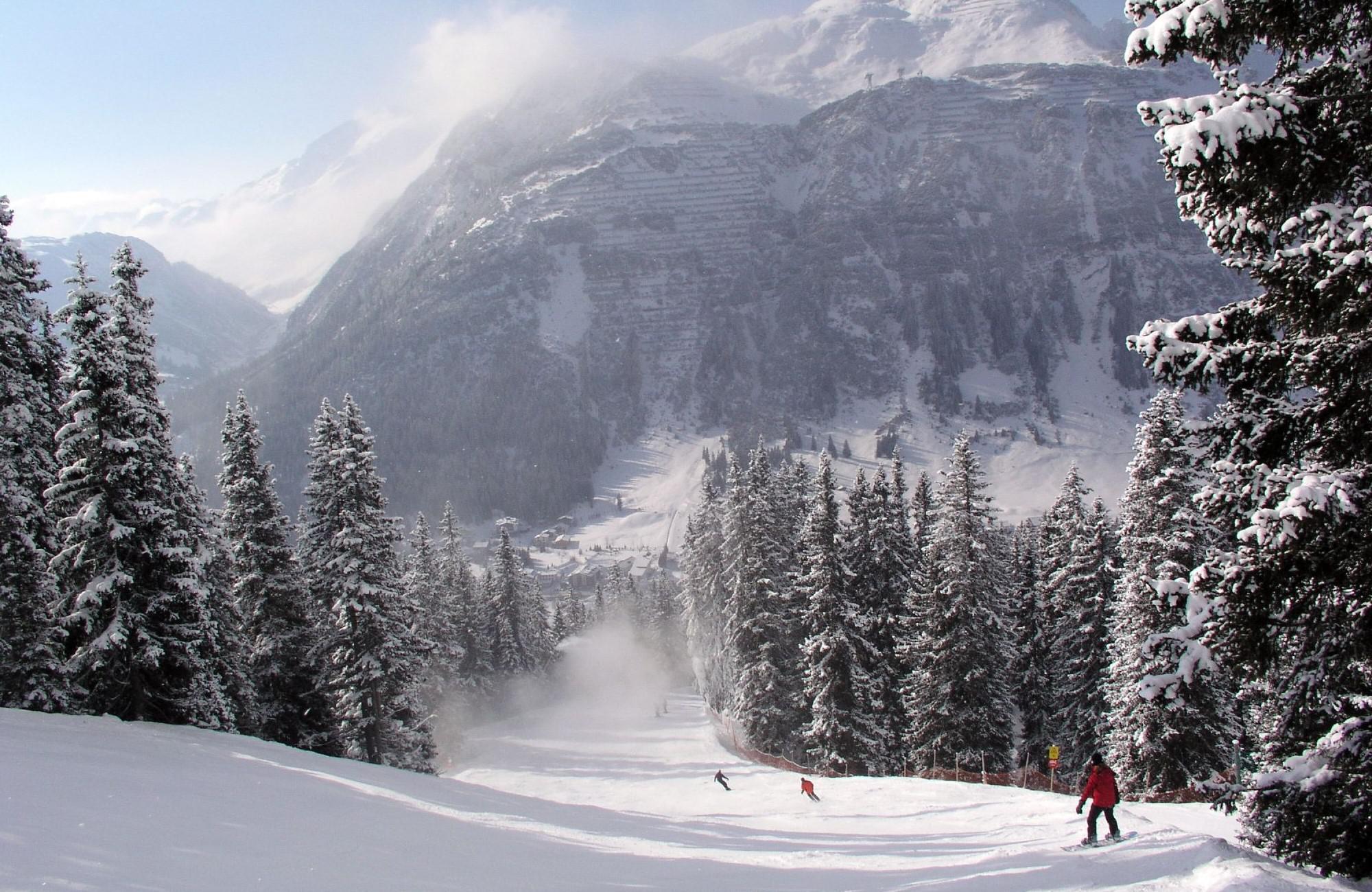 Spacious building plot in Lech am Arlberg