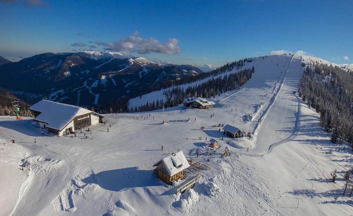 Comfortable Hotel in skiing area Bad Kleinkirchheim for Sale