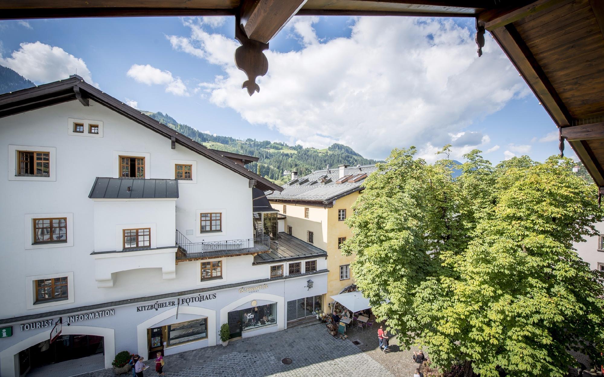 Exclusive penthouse apartment above the roofs of Kitzbühel  for Sale