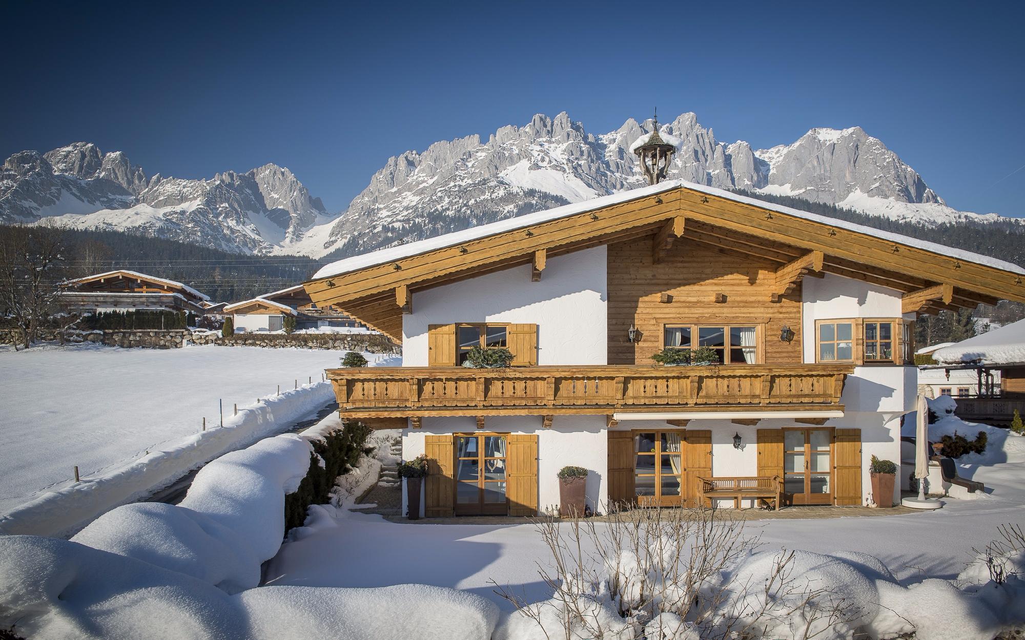 Spacious and high-quality Tyrolean country house in Going