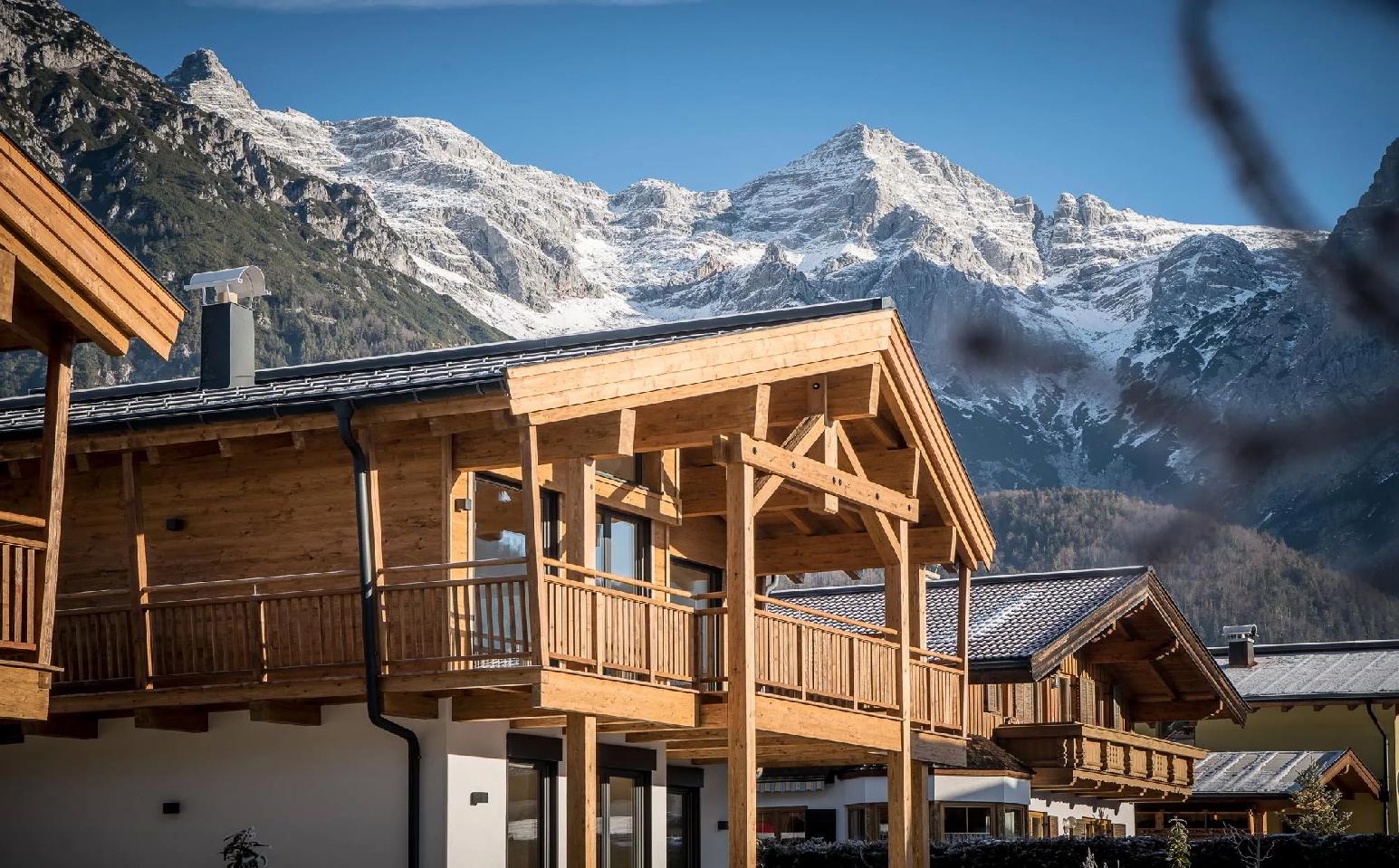 Luxury chalet in a fantastic location of St. Ulrich am Pillersee for Sale - Tirol - Austria