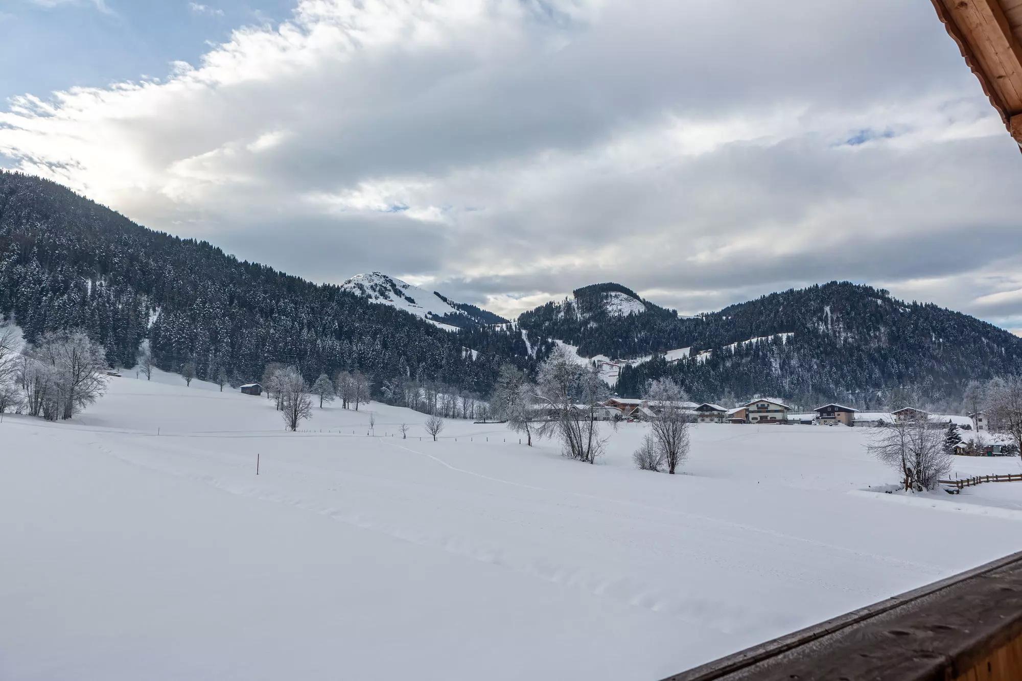 Immobilien - Landhaus in Tirol in sonniger Ruhelage in Söll, Söll in Tyrol
