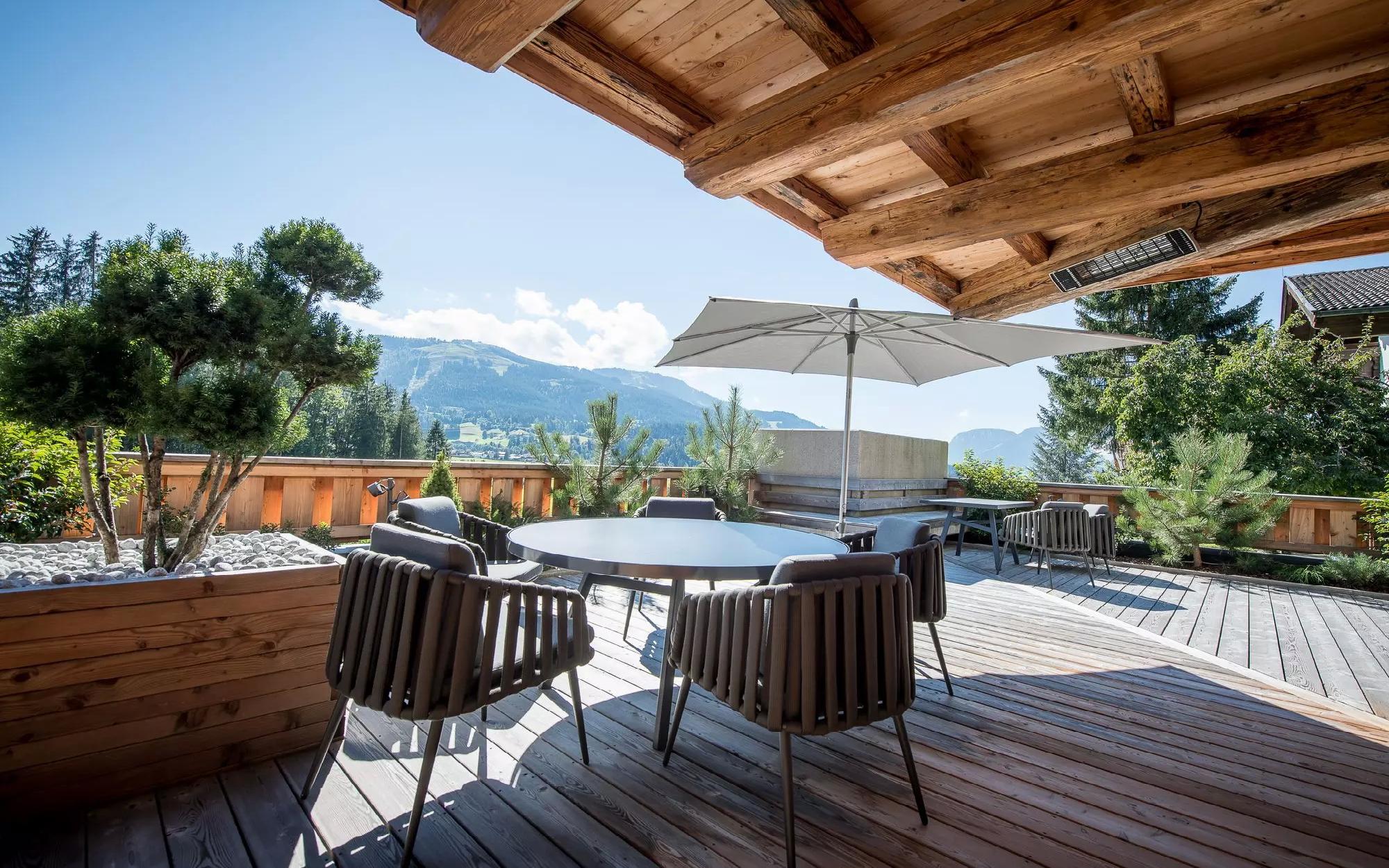 Furnished luxury apartment in a sunny location in Ellmau for Sale - Tirol - Austria